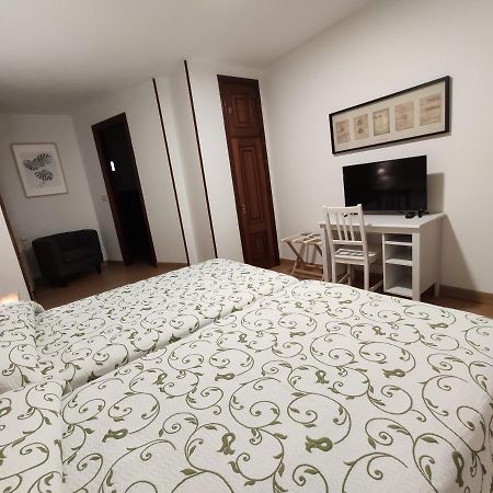 Hostal-Restaurante Paris Forcarei Kültér fotó