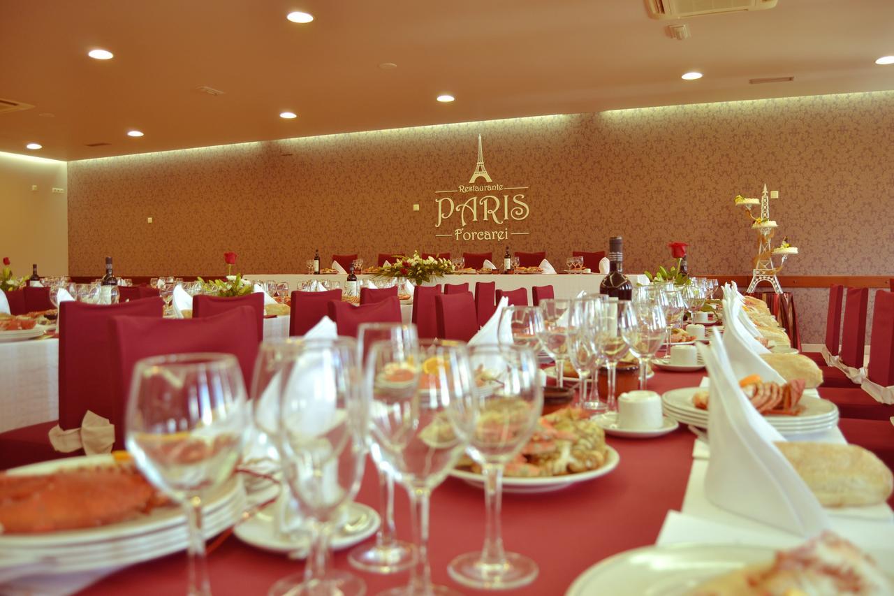 Hostal-Restaurante Paris Forcarei Kültér fotó